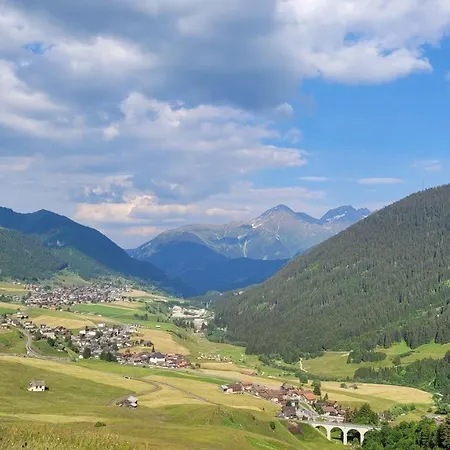 Tgesa Val Apartamento