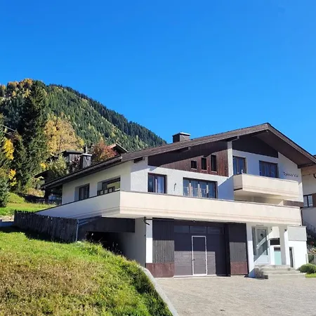 Apartment Tgesa Val Sedrun